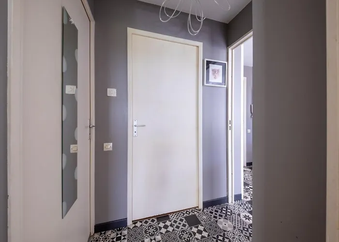 L'ecrin Toulousain - Piscine Partagee Et Parking