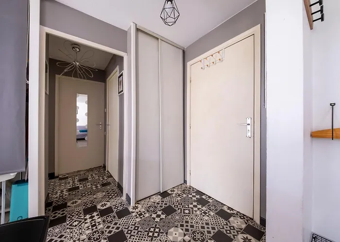 L'écrin Toulousain - Piscine Partagée Et Parking Apartamento