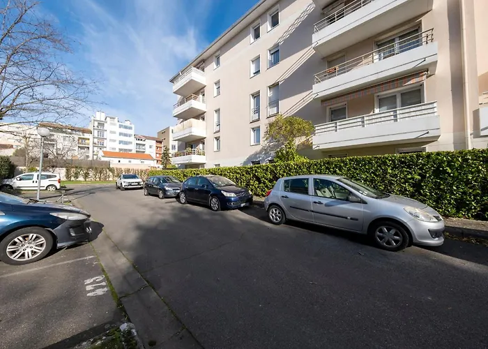 L'écrin Toulousain - Piscine Partagée Et Parking Apartamento